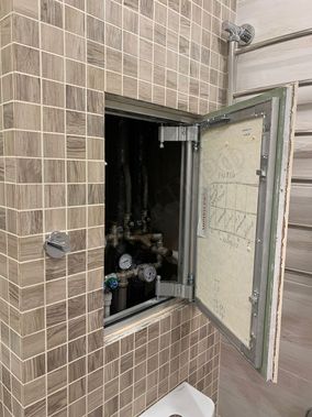 Люк под плитку Секрет 3.0 500*600 Люк под плитку Секрет 3.0 500*600